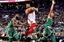 تورونتو يتجه لحسم صدارة المنطقة الشرقية في الـ NBA