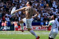 إبراهيموفيتش في مباراته الأميركية الأولى: هدفان في 20 دقيقة