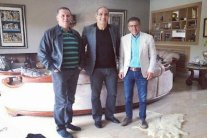 المغربي بادو الزاكي مدرباً لاتحاد العاصمة الجزائري