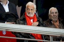 مؤسس باريس سان جيرمان ينتقد 