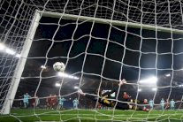 صدمة دوري الأبطال تخيم على مباراتي القطبين في الليغا