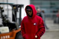 هاميلتون يتخوف من تأثير 