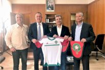 الجزائري بلومي والتونسي ذياب يعززان لائحة سفراء المغرب