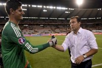 كورتوا سيتقدم بشكوى 