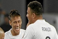 الظاهرة رونالدو يستبعد انضمام نيمار لريال مدريد