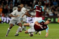 مانشستر يونايتد يضمن المركز الثاني في الدوري الإنكليزي