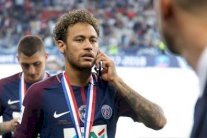 زيدان يعتبر الحديث عن انتقال نيمار إلى ريال مدريد 