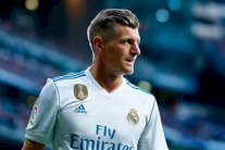 غوارديولا يريد خطف توني كروس من ريال مدريد