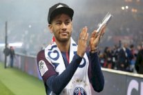 باريس سان جيرمان يحدد سعر نيمار.. وريال مدريد يتمنى تمرده