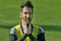 ميسي يكشف حقيقة اقترابه من اللعب لمنتخب إسبانيا