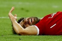 طبيب ليفربول يكشف خبايا إصابة محمد صلاح