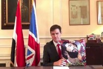 سفير بريطانيا في مصر لمواطنيه: هكذا ينطق اسم محمد صلاح