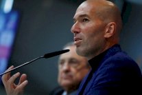 زيدان يطوي الصفحة مع ريال ويفتح باب الأسئلة