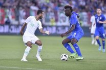 بداية موفقة لمانشيني وعودة ناجحة لبالوتيلي على حساب السعودية