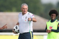 تيتي المدرب الذي أعاد الاعتبار للبرازيل