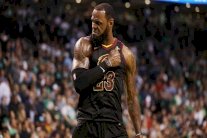 ليبرون جيمس لم يهضم الخسارة الأولى في النهائي