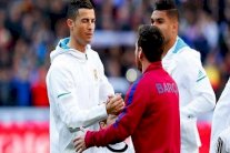 ميسي ورونالدو يتشاركان غموض المستقبل