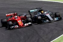 صراع هاميلتون - فيتل ينتقل إلى أرض مجهولة