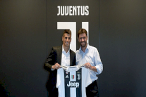 يوفنتوس يضم رسميًا البرتغالي كانسيلو