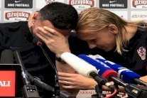 رسالة وفاء تتسبب في بكاء حارس كرواتيا