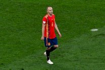 قرار الاعتزال الدولي كان صعبا بالنسبة لإنييستا