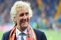 البلجيكي بفاف يعتبر هنري 