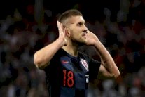 نجم كرواتيا يسدد ديون قريته