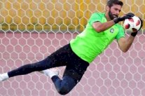 ليفربول يتوصل لاتفاق مع روما لشراء الحارس البرازيلي أليسون بيكر مقابل 70 مليون يورو