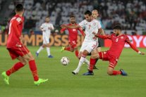 الإمارات تنتزع التعادل من البحرين في افتتاح كأس آسيا 