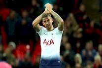 توتنهام يمدد عقد مدافعه البلجيكي الدرفيرلد حتى 2020