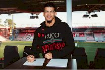 سولانكي يترك ليفربول وينضم لبورنموث