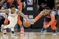 ألدريدج يمنح سبيزر وبوبوفيتش فوزا على ثاندر بعد شوطين إضافيين