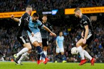 سيتي يلحق بجاره يونايتد إلى ثمن النهائي وخروج نيوكاسل وإيفرتون ووست هام