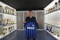 مدافع ساوثمبتون سواريس ينضم إلى إنتر ميلان على سبيل الإعارة