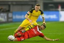 دورتموند للحفاظ على فارق النقاط الست أمام بايرن