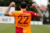 ميتروغلو معارا من مرسيليا الفرنسي إلى غلطة سراي التركي