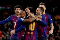 ميسي يجنب برشلونة الهزيمة الثالثة في الدوري الإسباني