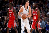 ناغتس يعادل ووريرز وهتافات لإيرفينغ في ماديسون كوير