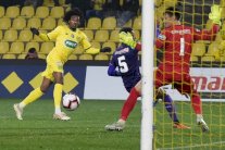 نانت وديجون بسهولة إلى ربع نهائي كأس فرنسا