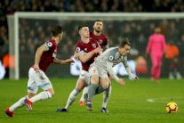 وست هام يسدي خدمة لسيتي باجباره ليفربول على التعادل