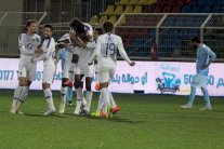 الهلال يعزز صدارته للدوري السعودي بفوز مثير على الباطن