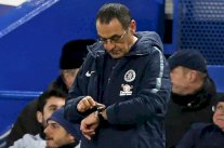 ساري لا يخشى الإقالة من تشلسي برغم الهزائم