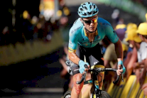 لوتسنكو يفوز بالمرحلة الثالثة وينتزع الصدارة من كريستوف في طواف عمان