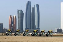 فريق جمبو فيسما بطل المرحلة الأولى من طواف الامارات