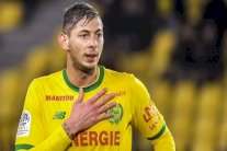 نانت يرفع إلى الفيفا النزاع مع كارديف حول انتقال سالا