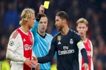 اتهام قاري لراموس بتعمد نيل بطاقة صفراء ضد أياكس