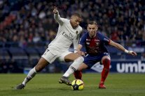 مبابي يتابع هوايته ويضع سان جرمان على مشارف اللقب