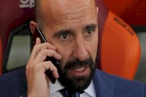 المدير الرياضي لروما يترك منصبه بعد 24 ساعة على إقالة أوزيبيو