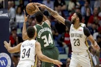 يانيس وجيمس شرارة فوز باكس وليكرز وسيكسرز يهزم كافالييرز