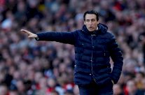 إيمري بتسلح بصلابة أرسنال في معقله للثأر من رين في يوروبا ليغ